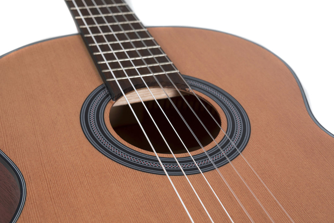 GEWA klassisk gitarr Student Cedar - 4/4-storlek natur