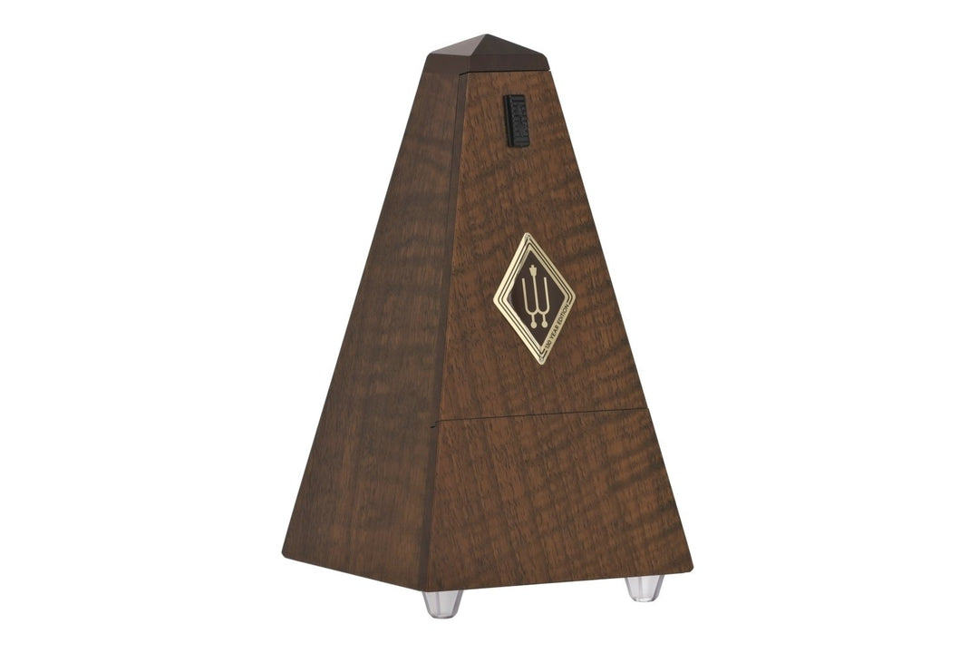 Wittner metronom pyramidformad - nötbrun, högblank 813