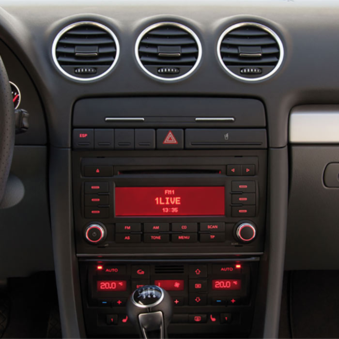 2-DIN 8" kit för Audi A4 med display