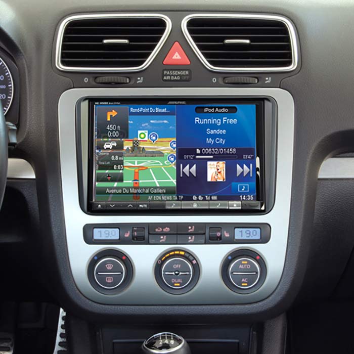 2-DIN 8" monteringssats för VW med vit display