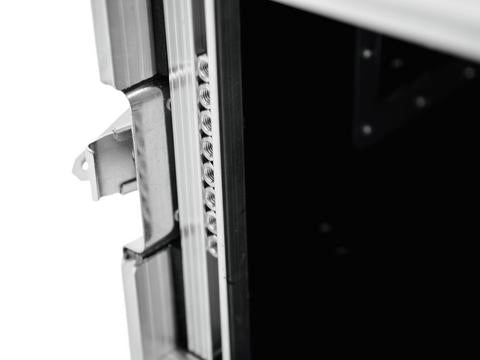 Amplifier Rack 8 Unit 45cm with wheels