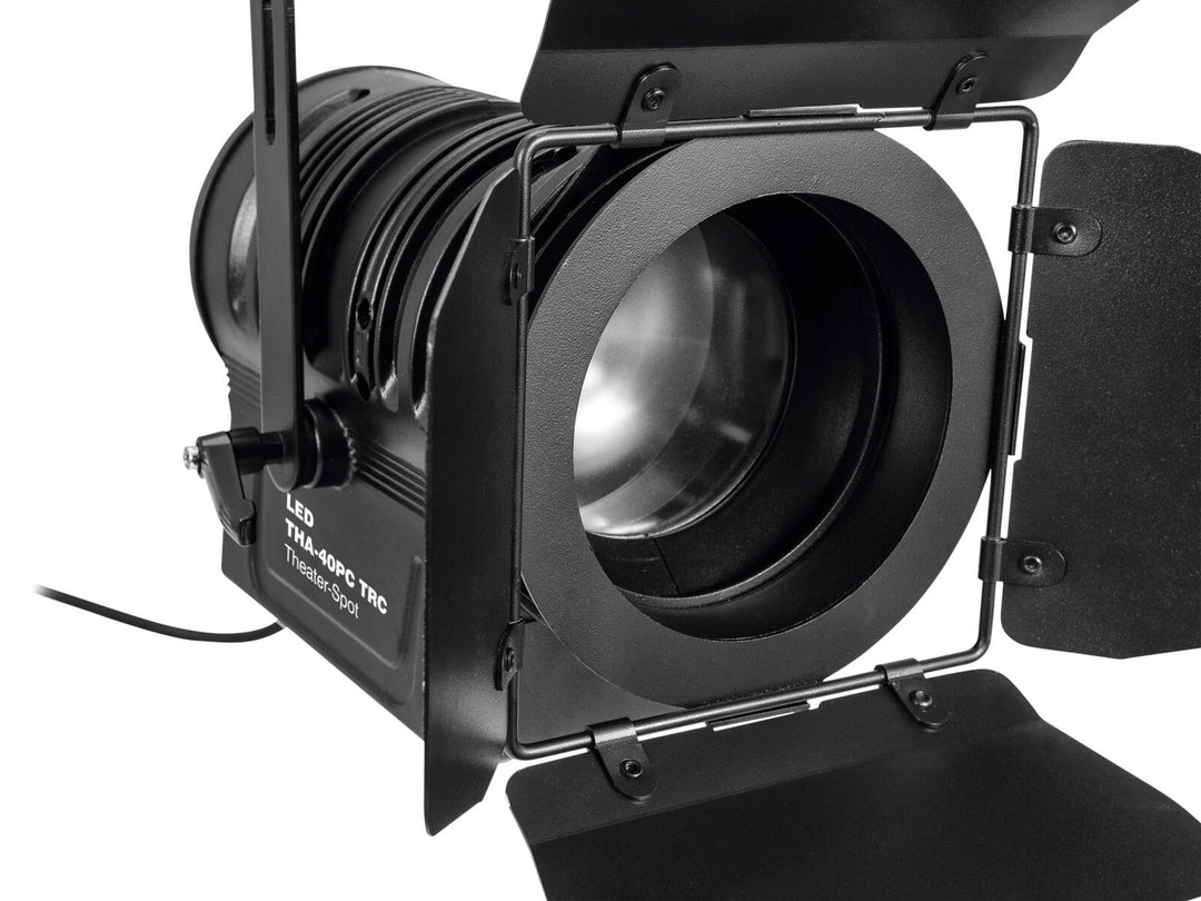 EUROLITE LED THA-40PC TRC teaterspot bk