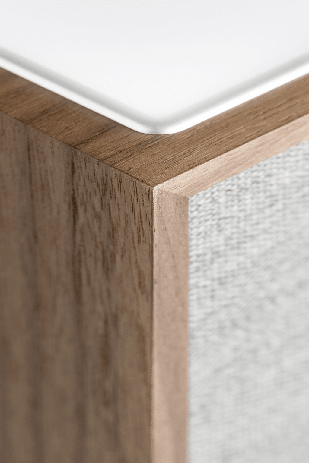 Tivoli Audio Revive trådlös högtalare (valnöt, grå)