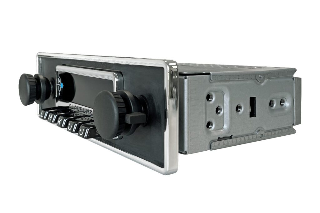Blaupunkt Frankfurt Stereo Retro Bilradio med DAB+, Bluetooth, USB-C och AUX