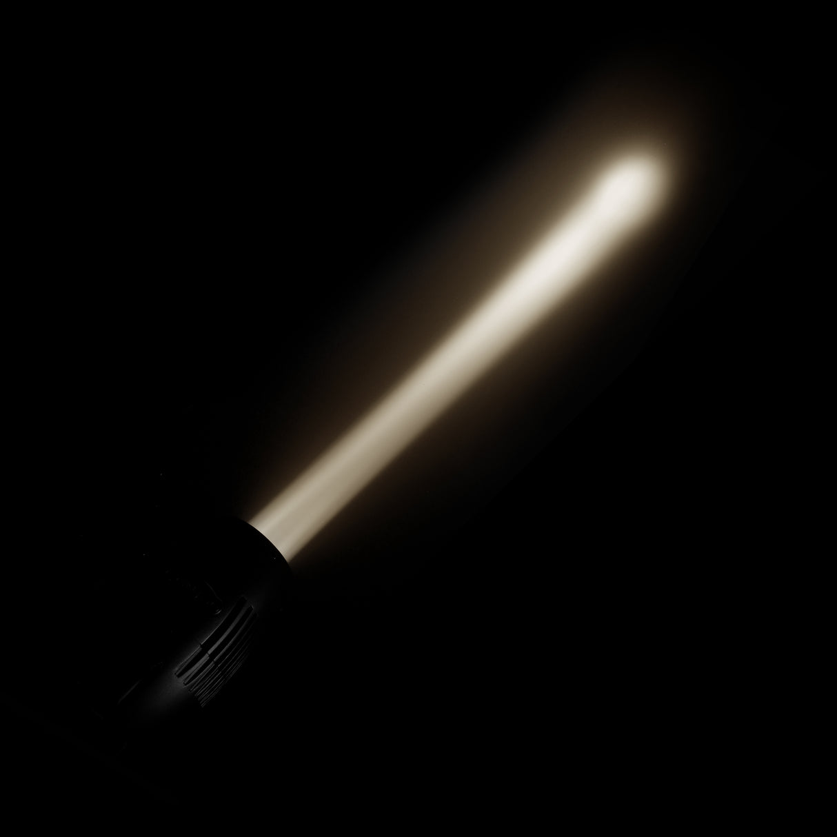 Cameo Q-SPOT 40 TW - Kompakt spot med 40 W justerbar vit LED, utförd i svart