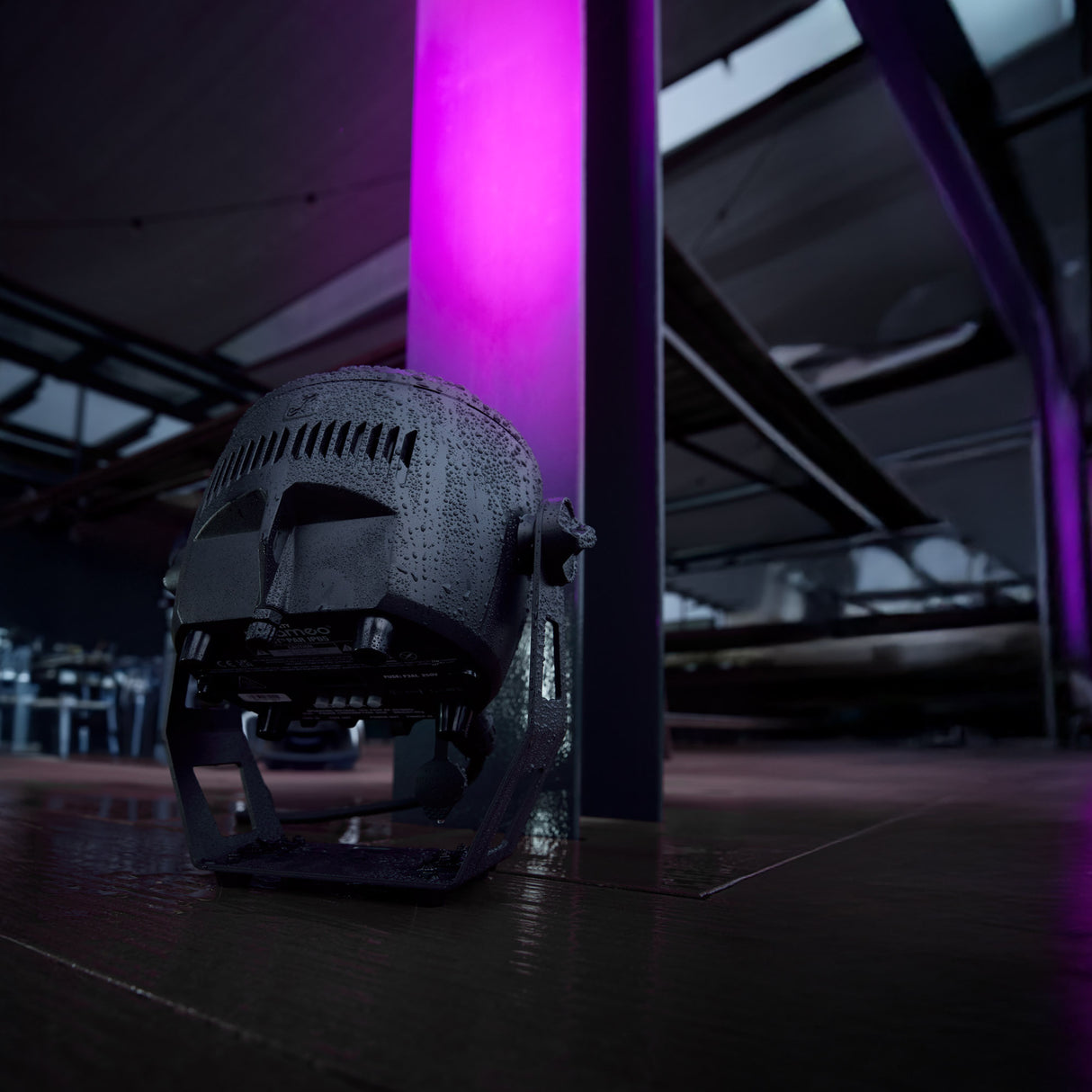 Cameo ROOT® PAR IP – LED-utomhusspotlight