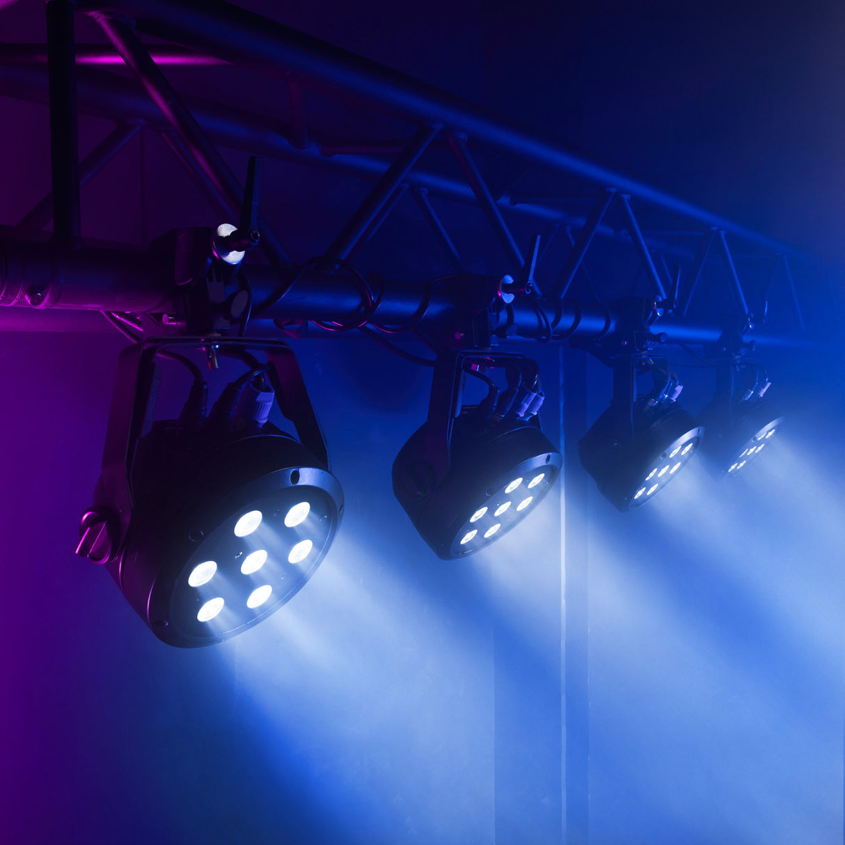 Cameo ROOT TW (7x4W)