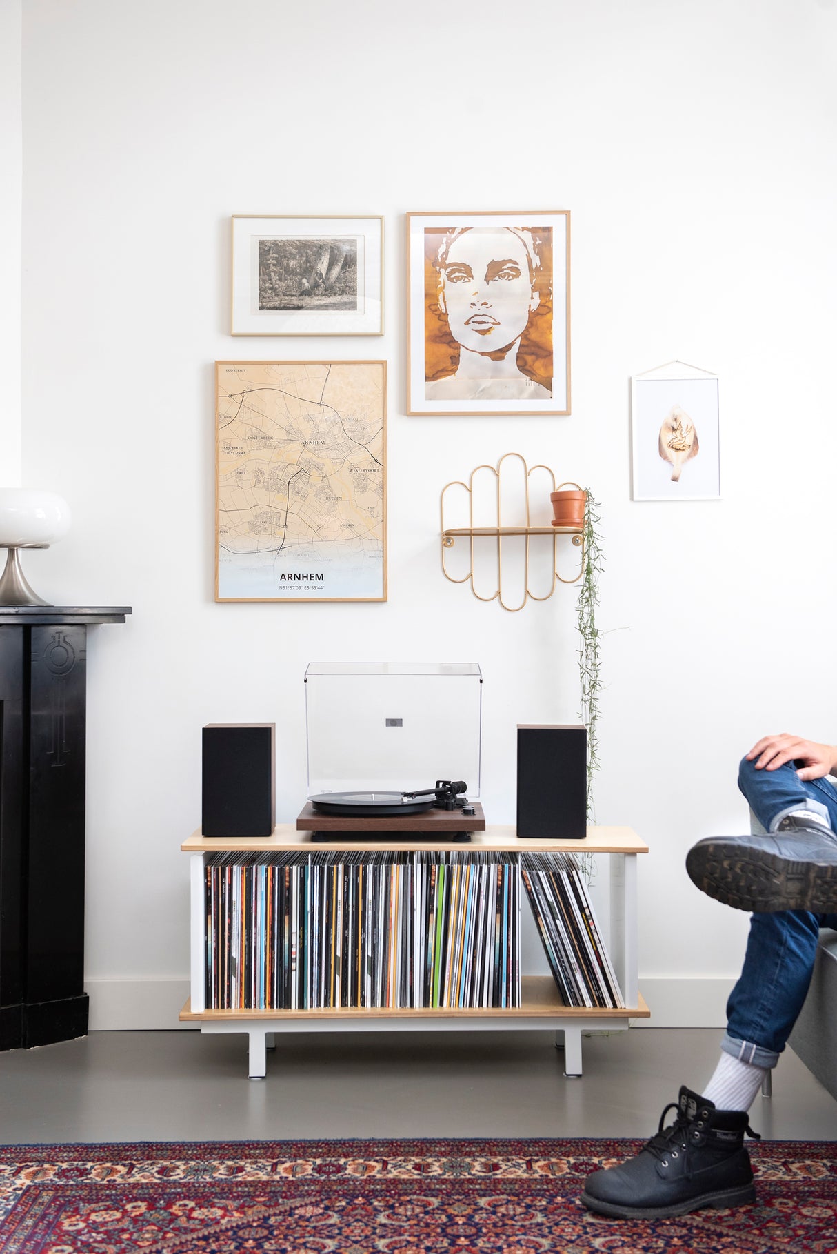 Crosley C62 Skivspelare med högtalare (valnöt)