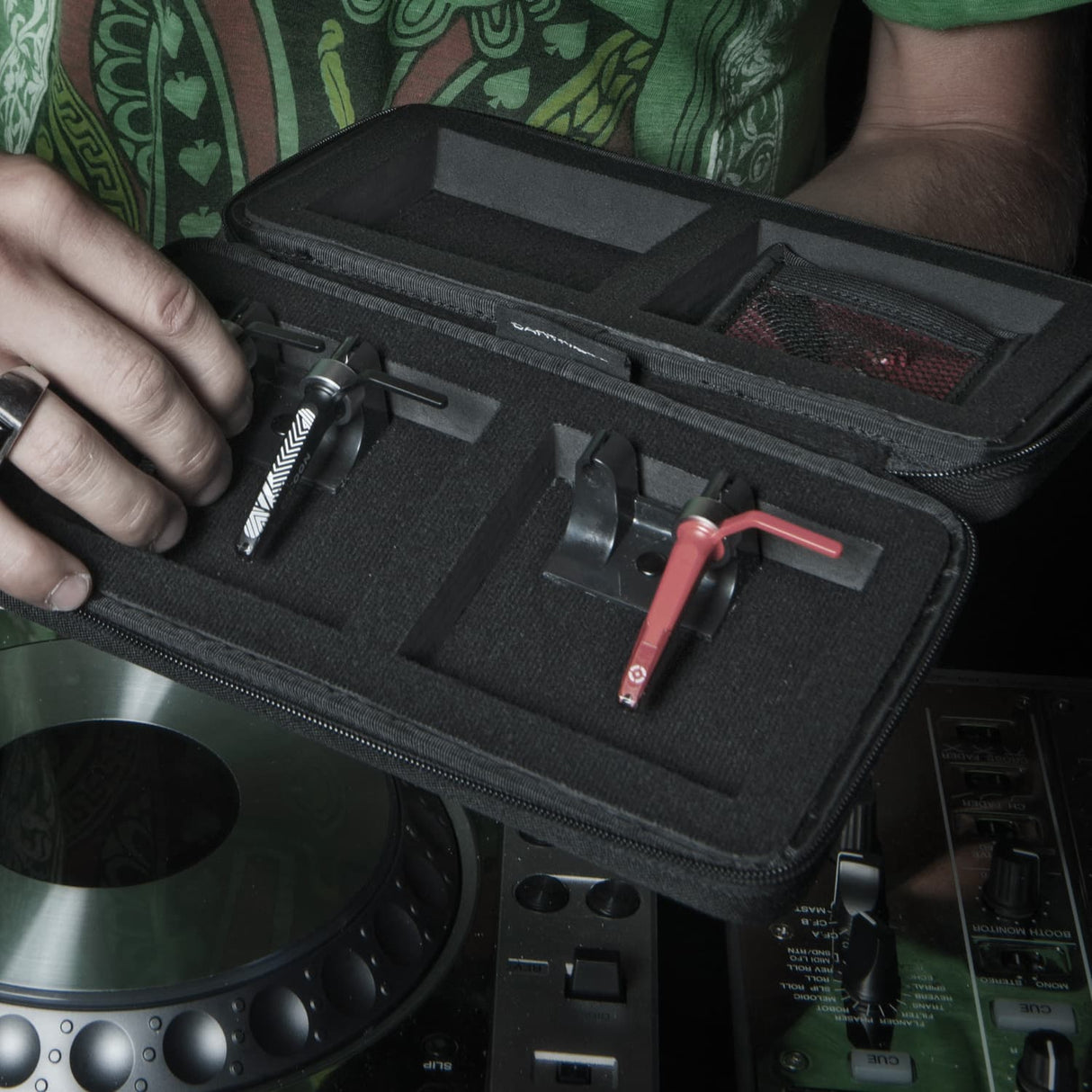 UDG Creator Cartridge Hardcase - Svart