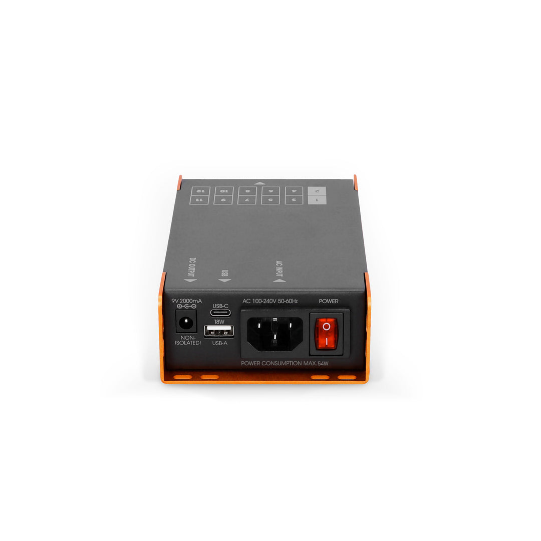 Palmer PWT 12 IEC - Universellt nätaggregat för pedalboard med USB