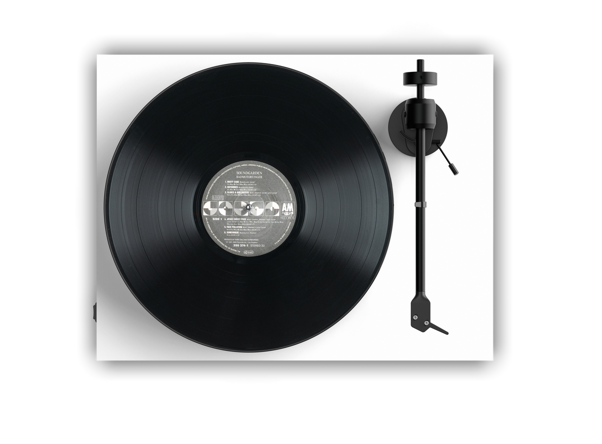 Pro-Ject E1 OM5e skivspelare (vit)