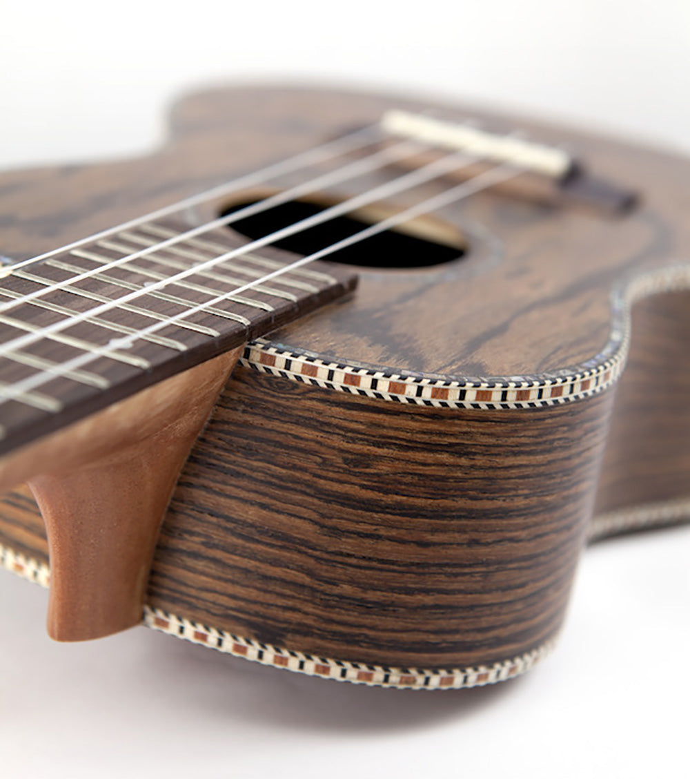 Reno RU370 Grand Concert Ukulele (naturlig)