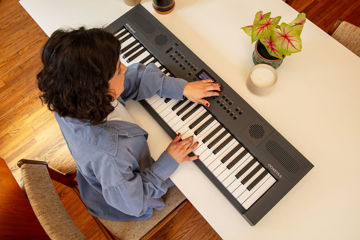 Roland GO:KEYS 5 Keyboard ( Graphite )