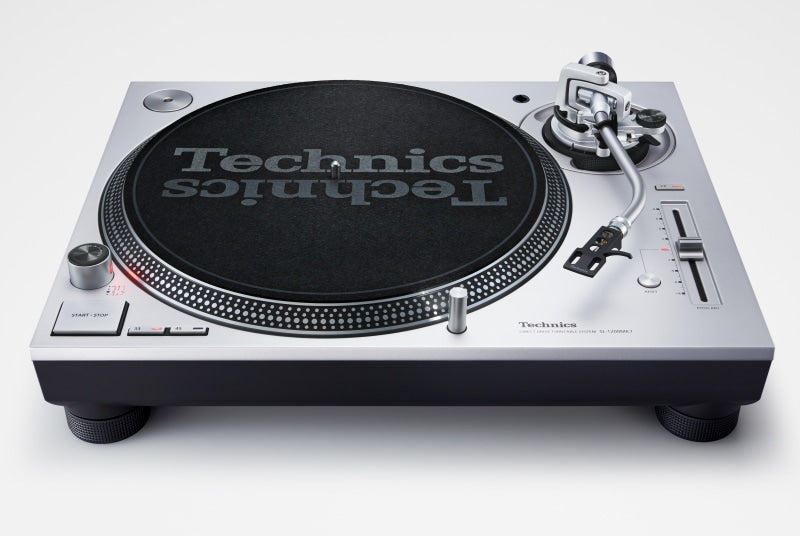 Technics SL-1200 MK7 skivspelare (silver)