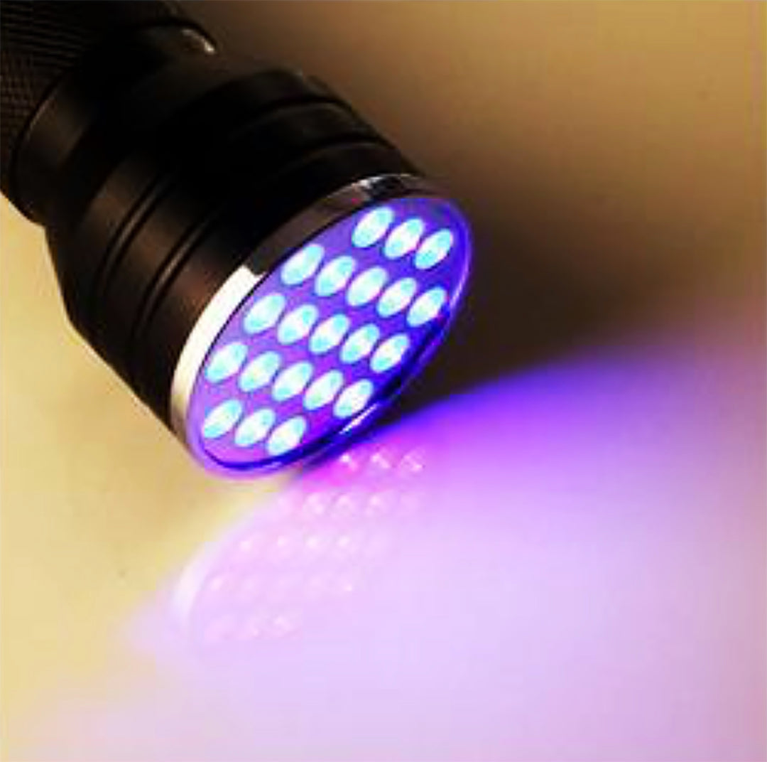 UV-ficklampa med 21 lysdioder
