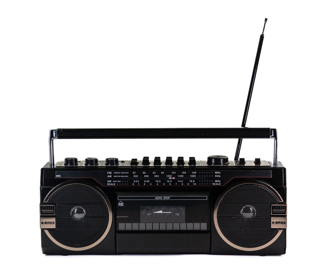 Studio 57 - Kassettspelare med FM & Bluetooth, Svart