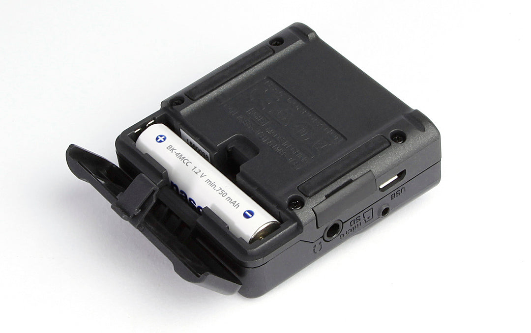 Tascam DR-10L inspelare med lavaliermikrofon, vit