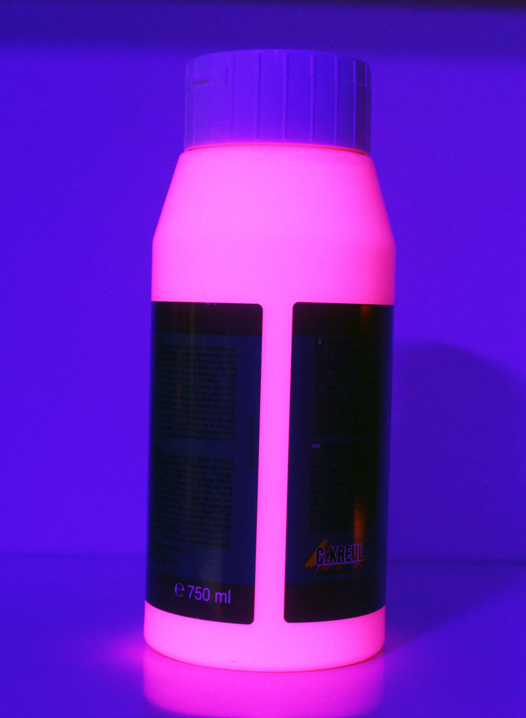 UV-färg (750 ml)