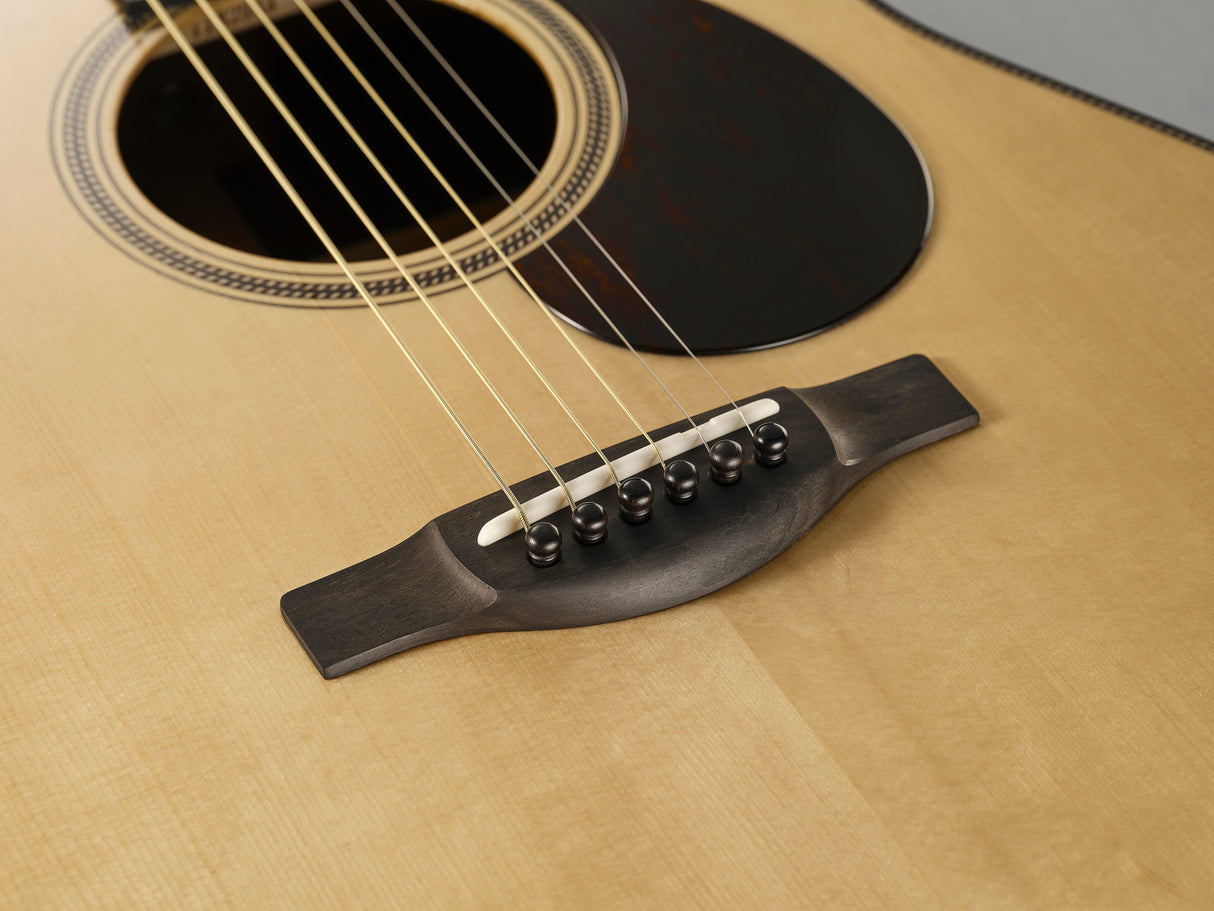 Yamaha FG 9M Western gitarr (naturlig)