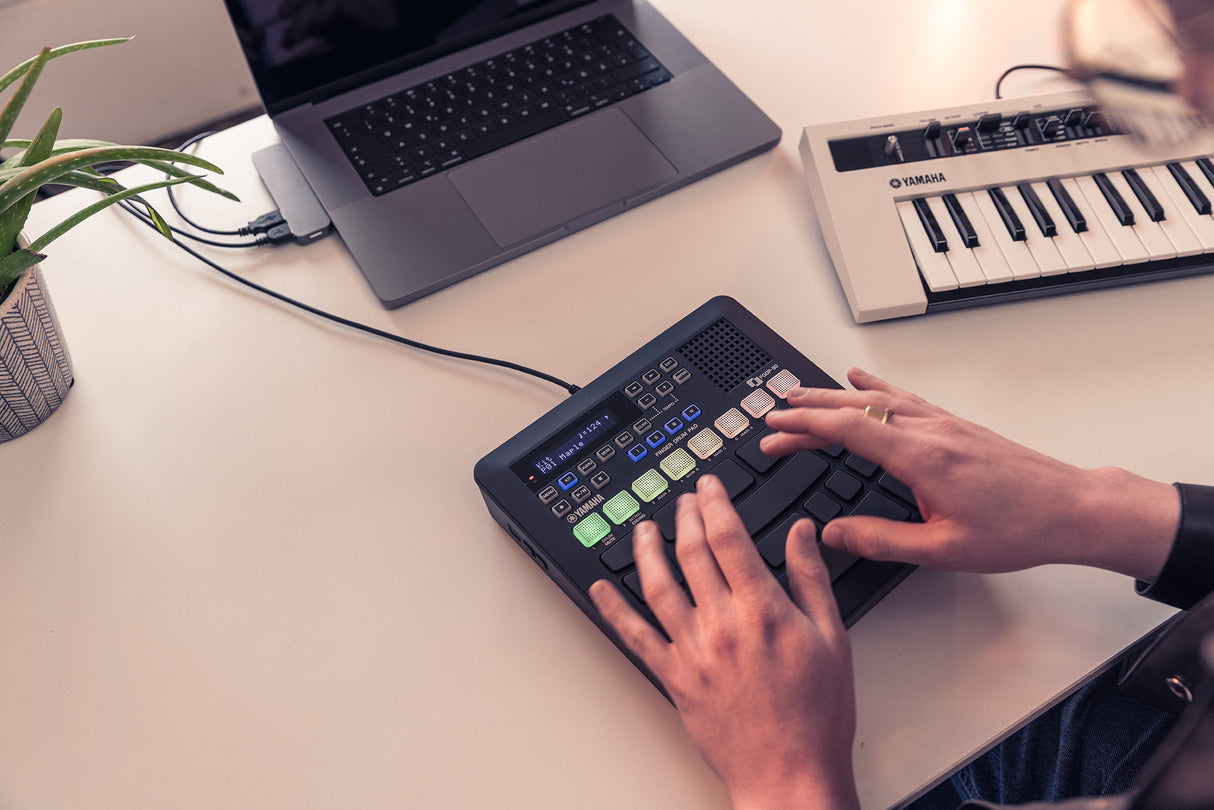 Yamaha FGDP-50 Fingertrumpad