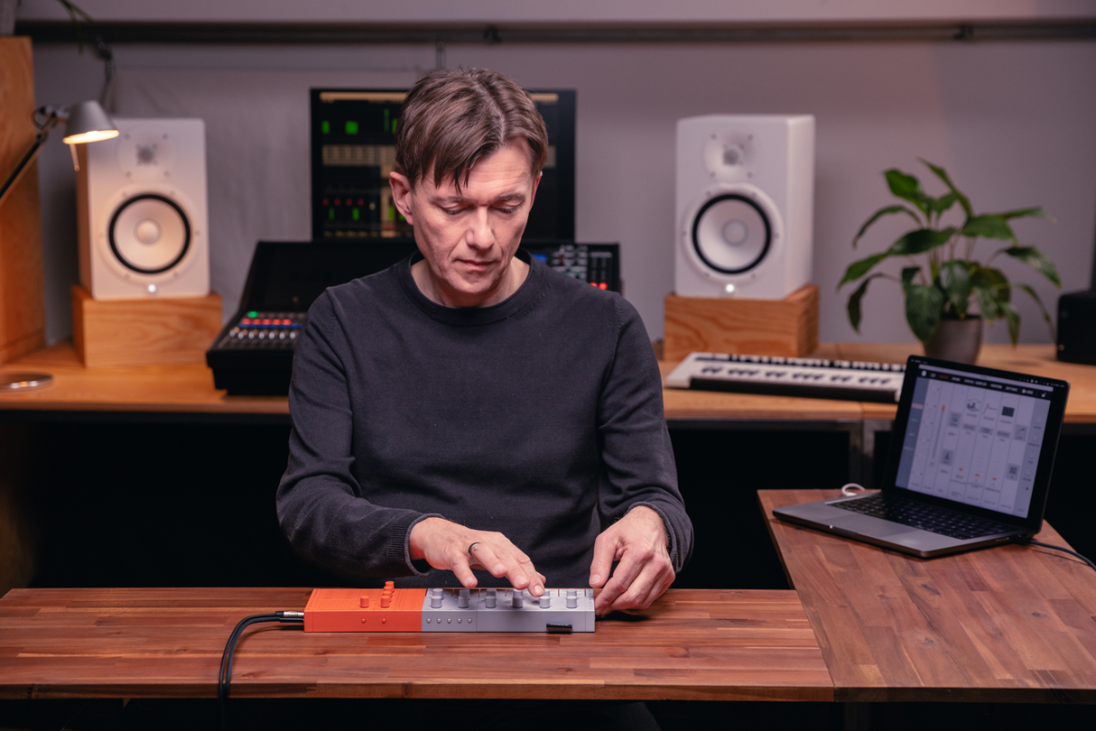 Yamaha Seqtrak Sequencer (orange)