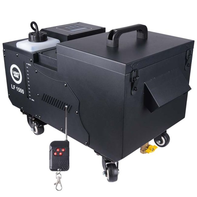 LIGHT4ME LF1500 ultraljudsmaskin för tung rök + fjärrkontroll