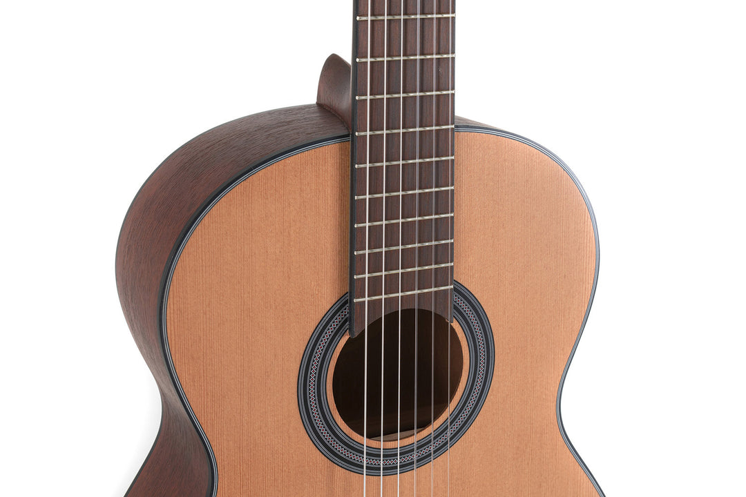 GEWA klassisk gitarr Student Cedar - 4/4-storlek natur