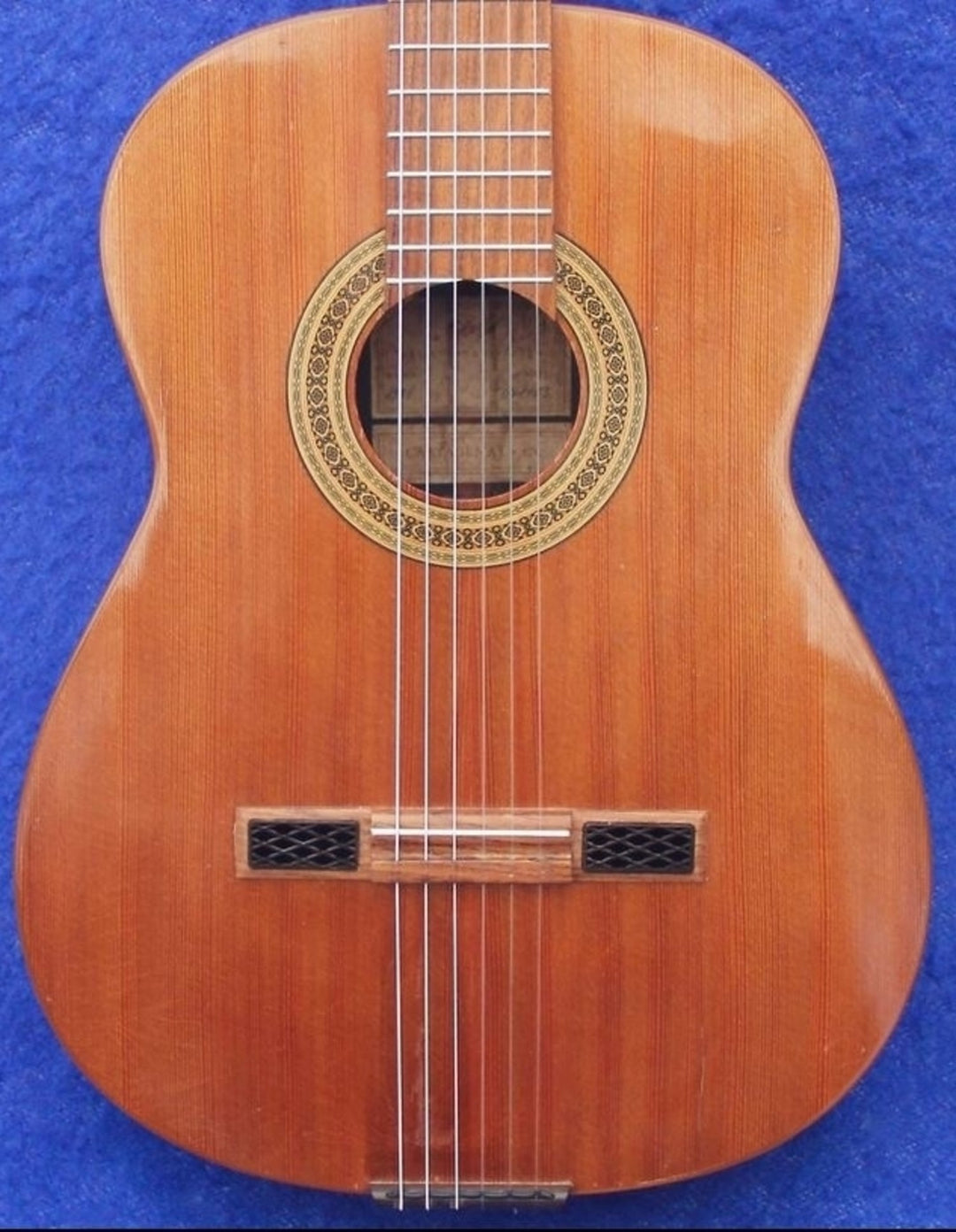 Hannabach Strängar för klassisk gitarr 815 F.V.T.S. Silver Special - Set hög (815FHT)