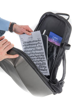 GEWA ryggsäck för fodral till Fioler Space Bag - Titanium 4/4 - 3/4 (33 x 67 (with bow case 79 ) x 19 cm)
