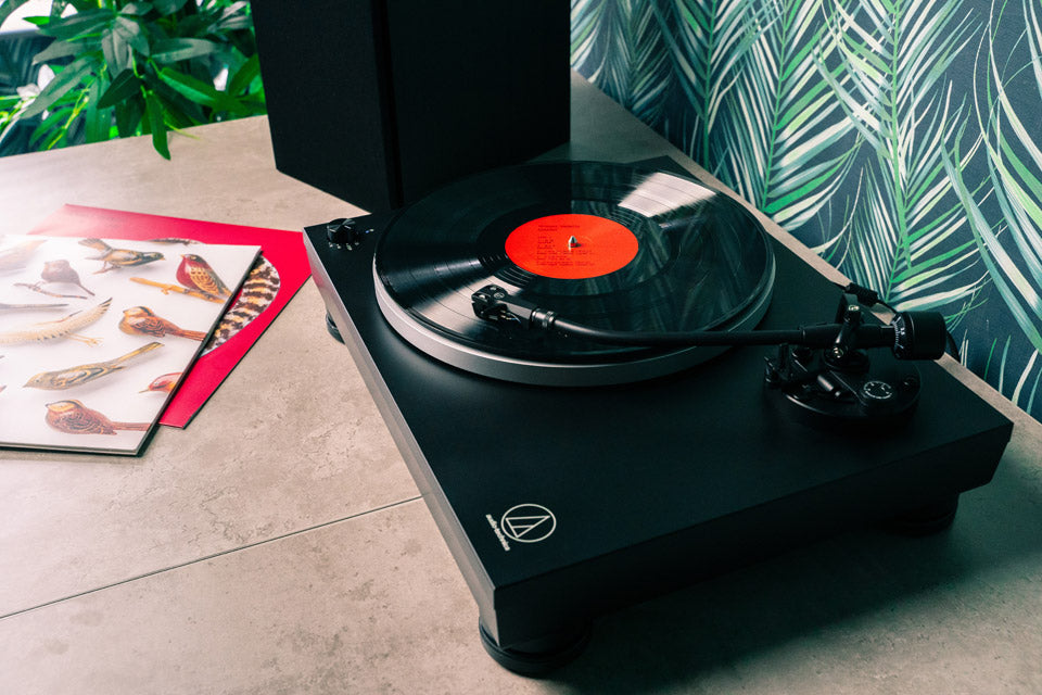 Audio Technica AT-LP5X skivspelare (svart)