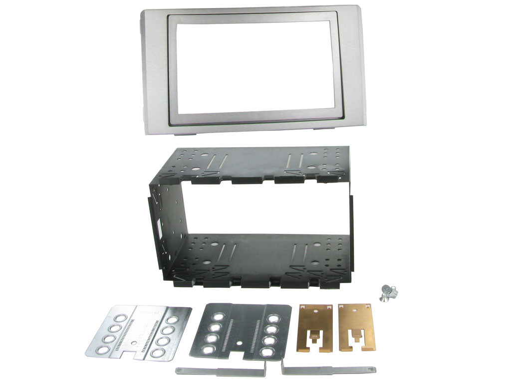 21CT23IV02 2-DIN Ram för Iveco
