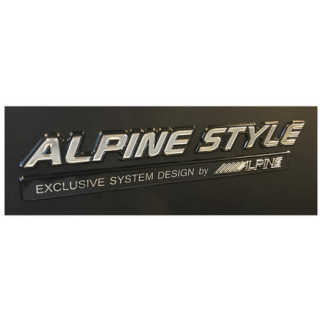 Alpine Style emblem svart/krom