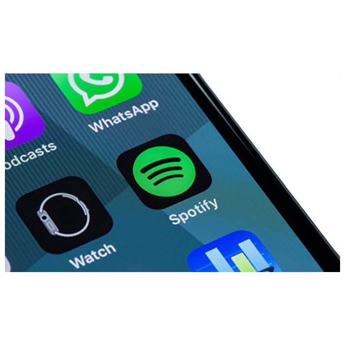 ALPINE UTE-200BT Bilradio med Bluetooth och USB 