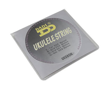Ukulele strängset (028-041) 