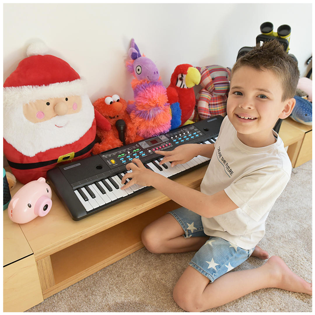 Sprimo 605 UFB keyboard med mikrofoner