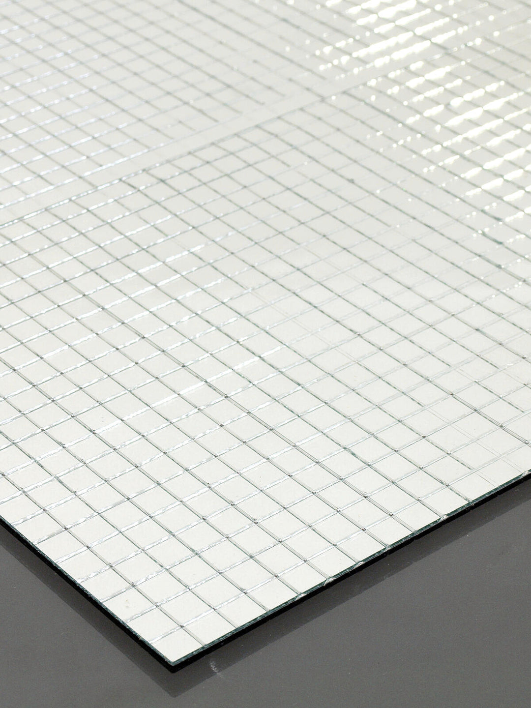EUROLITE Spegelmatta 200x200mm, 10x10mm speglar