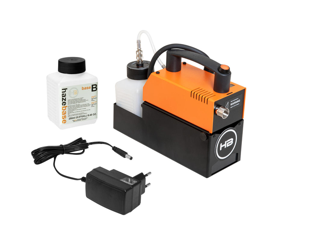 HAZEBASE PICCOLA Batteridriven rökmaskin DMX