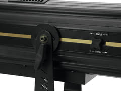 Eurolite LED SL-160 Följspot 160W