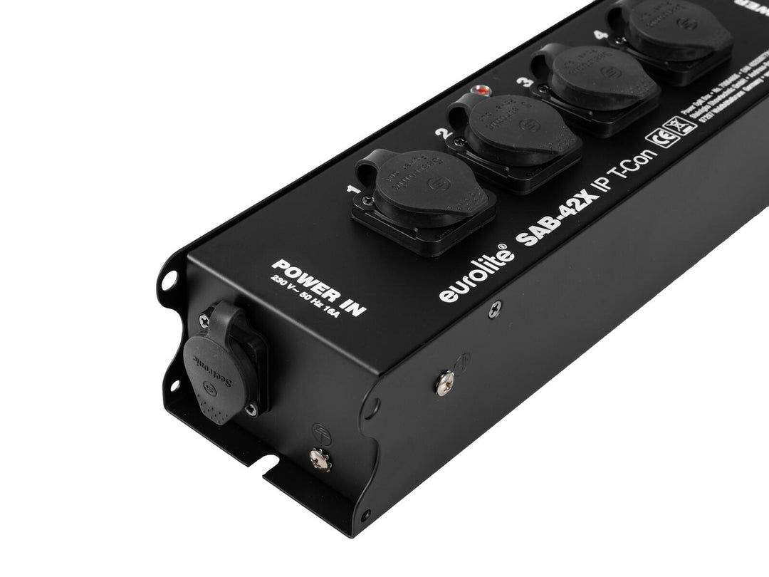 EUROLITE SAB-42X IP T-Con strömfördelningsbox