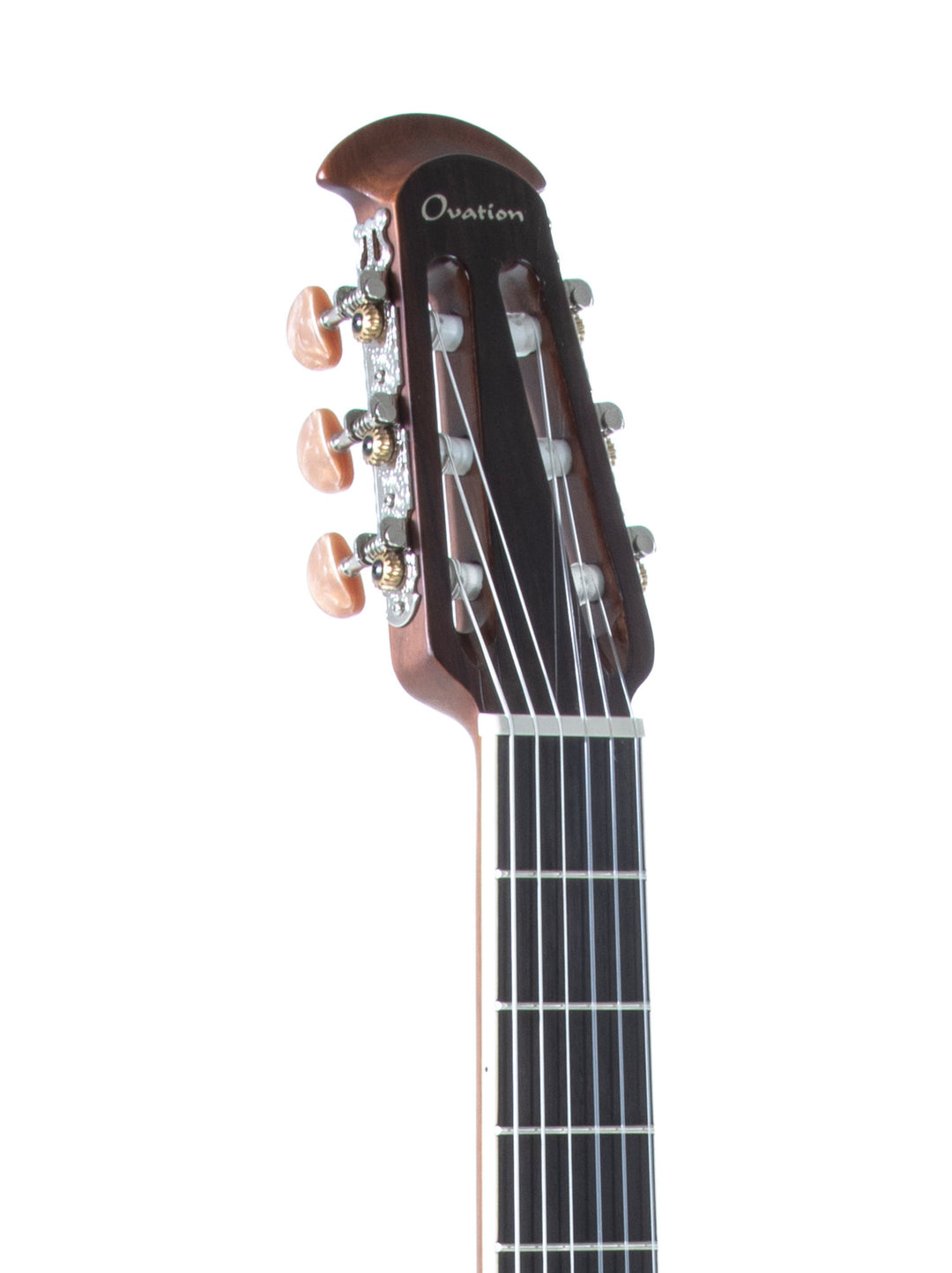 Ovation E-akustisk klassisk gitarr Celebrity CS Standard Mid Cutaway - Natural (CS24C-4-G)