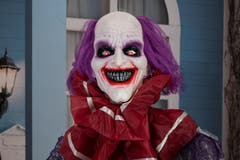 Halloween-figur klovnen Robby, animeret, 120 cm