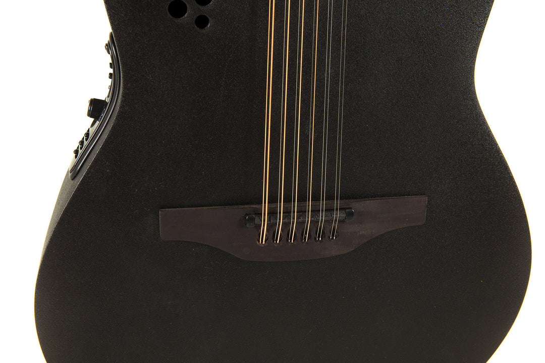 Ovation E-Acoustic Gitarrer Elite TX Deep Contour Cutaway 12-strängad - Svart texturerad (2058TX-5-G)