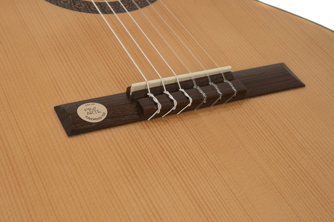 GEWA klassisk gitarr Pro Arte GC 100 A - 7/8-storlek