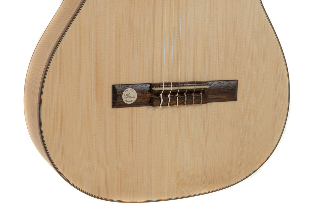 GEWA klassisk gitarr Pro Natura Gold 4/4 - 4/4, helt massiv (körsbär)