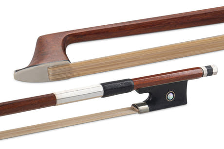 GEWA violinbåge 4/4, facetterad stav i pernambuco