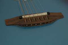 Ovation E-akustisk Gitarrer Pro Series Ultra mellandjup utan cutaway - Skymning till gryning (1516DTD-G)
