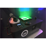 LIGHT4ME JET 2000 vertikal røgmaskine LED + IR fjernbetjening