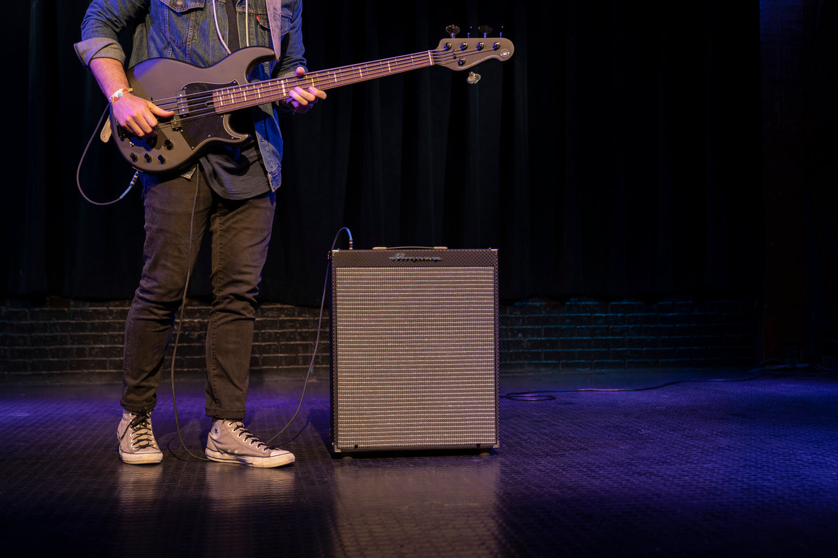 Ampeg Rocket Bass RB-210 Combo förstärkare