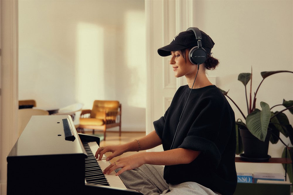 Beyerdynamic DT 770 PRO Studio-hörlurar (250 Ohm)