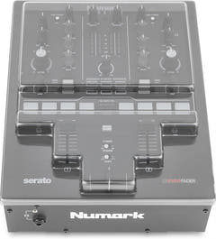 Decksaver skyddande cover för Numark Scratch